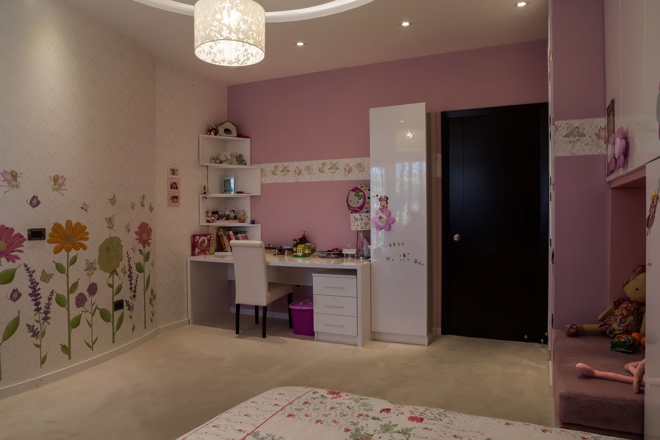 photo of the interior of a room for a girl (view 2) in a private apartment, Yerevan