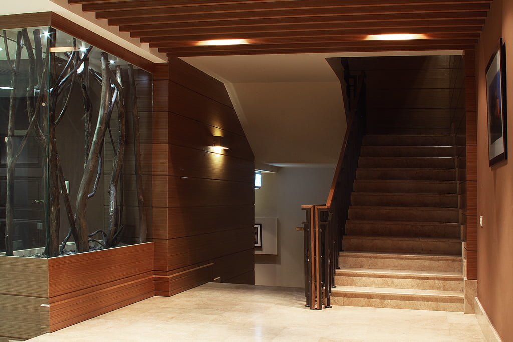 photo of the design of the foyer with stairs to the floors of the VALLEX GARDEN hotel